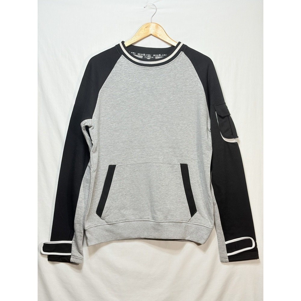 Switch Remarkable Gray Black Sweatshirt Mens Medium SF9206 Limited Edition NWT